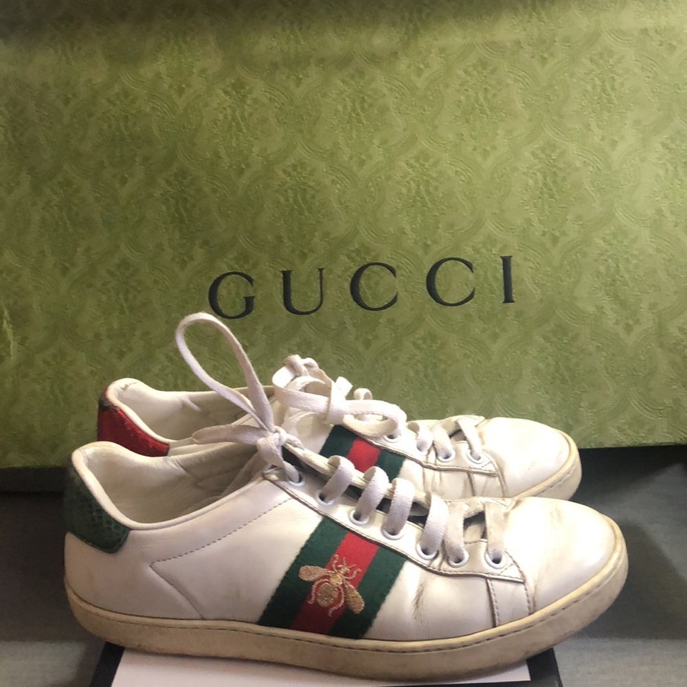 Gucci new ace snaekers size 35.5 . Well loved